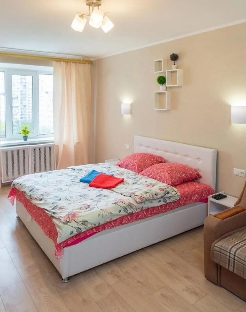 Двухкомнатная На Оболоне Kiev Apartamento